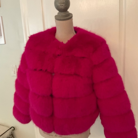 Fashion Pink Faux Fur Jacket Size M - Picture 2 of 9